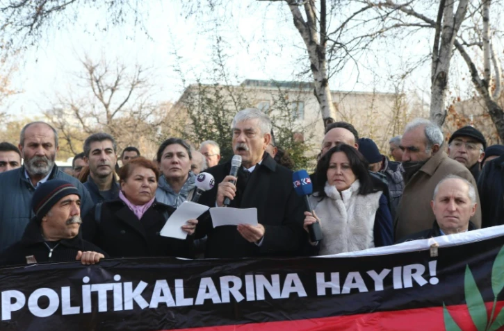 Syndicats et politiques manifestent le 19 décembre 2015 à Ankara contre les opérations anti-PKK