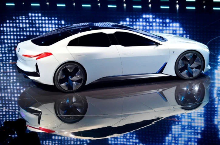 Une BMWi Vision Dynamic tout électrique présentée au salon de Francfort le 12 septembre 2017