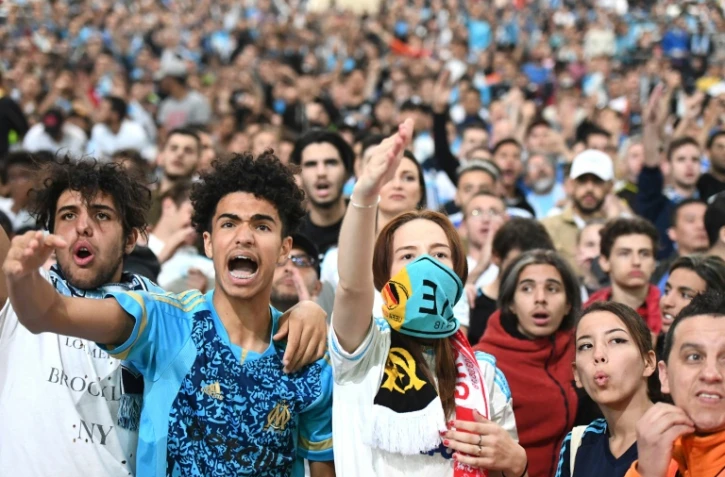 Des supporters de l'OM pendant le match contre Salzbourg, retransmis au Vélodrome, le 3 mai 2018
