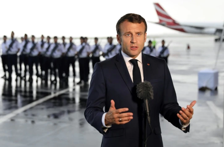 Le président Emmanuel Macron s'exprime le 23 octobre 2019 lors d'un déplacement à Saint-Denis de la Réunion