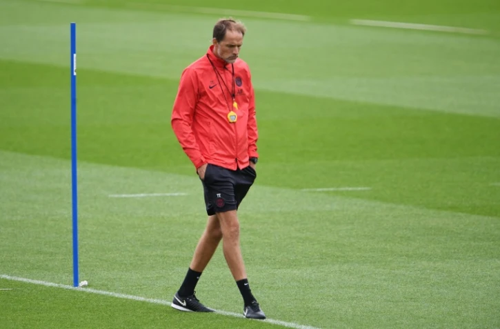 L'entraîneur du Paris-SG, Thomas Tuchel, attend ses joueurs pour un entraînement à Saint-Germain-en-Laye, le 17 août 2019