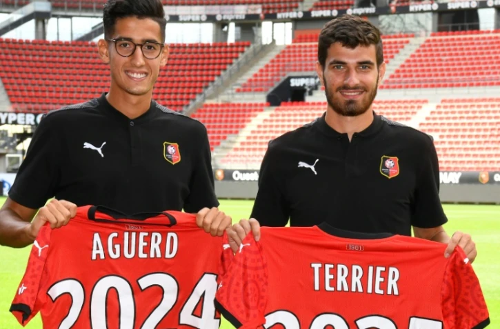 Les recrues de Rennes Nayef Aguerd (g) et Martin Terrier, le 17 août 2020 au Roazhon Park