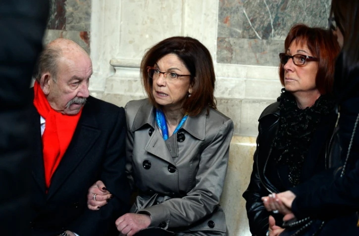 La mère d'Aurélie Fouquet à l'ouverture du procés du meurtre en 2010 de sa fille, le 1er mars 2016 à Paris