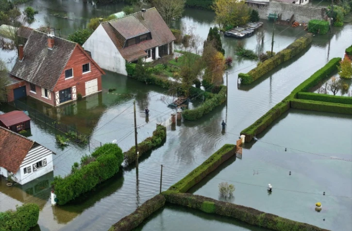 Un quartier inondé de La Calotterie, dans le Pas-de-Calais, le 10 novembre 2023
