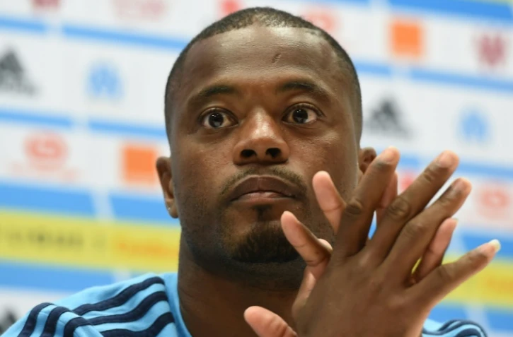 Le défenseur de l'OM Patrice Evra en conférence de presse au Vélodrome, le 23 août 2017 



