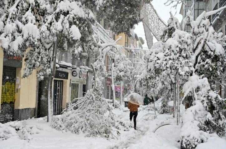 Chutes de neige exceptionnelles à Madrid, le 9 janvier 2021