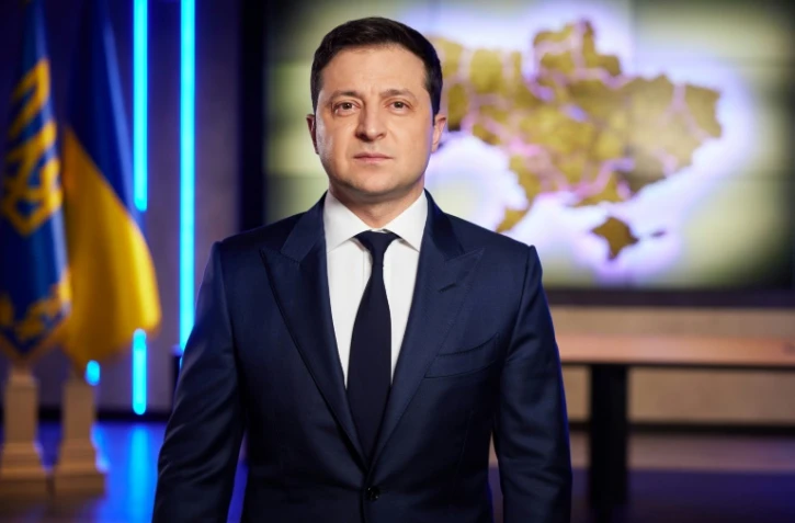 Le président ukrainien Volodymyr Zelensky lors de son discours télévisé, à Kiev le 22 février 2022