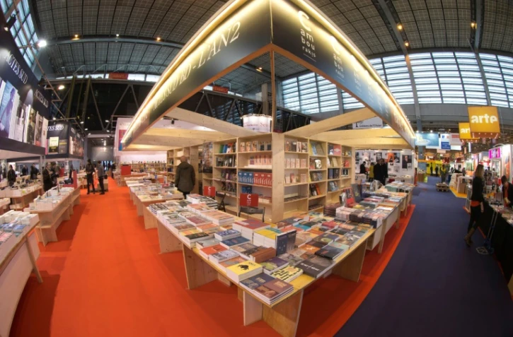 Vue générale du salon Livre Paris le 16 mars 2016 à Paris