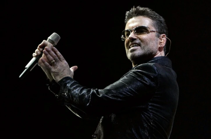 George Michael sur scène au Palau Sant Jordi à Barcelone (Espagne), le 23 septembre 2006
