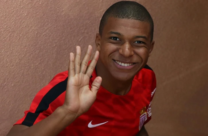L'attaquant de Monaco Kylian Mbappé avant le match face à Marseille au stade Louis II, le 27 août 2017