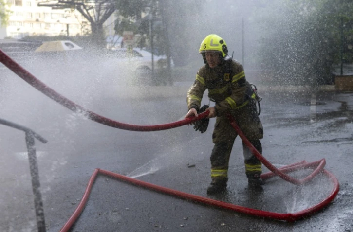 Une attaque de missiles et de drones russes sur Kiev a fait au moins six morts et des dizaines de blessés jeudi à l'aube