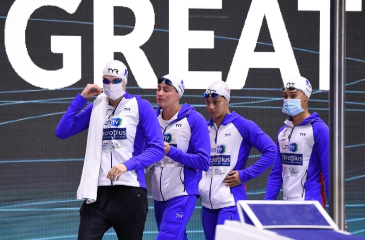 Le relais français composé de Marie Wattel, Charlotte Bonnet, Anouchka Martin et Assia Touati, médaillé de bronze sur 4x100 m libre à l'Euro de natation de Budapest, le 17 mai 2021