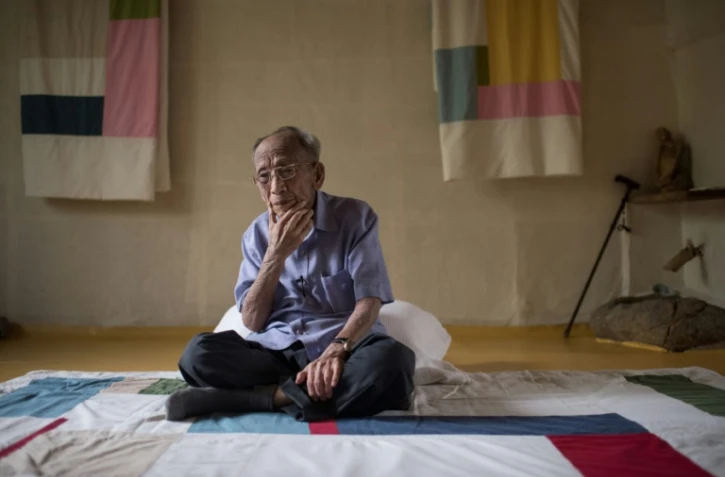 L'ancien espion nord-coréen Seo Ok-Ryol lors d'une interview dans la maison d'un ami, le 22 août 2017 à Gwangju, en Corée du Sud