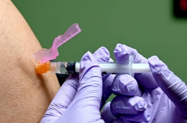 Les fabricants mondiaux de vaccins contre la grippe ont produit un nombre record de doses pour la saison 2020-2021, les autorités espérant soulager les hôpitaux en malades de la grippe alors qu'un rebond de la pandémie de Covid-19 est attendu