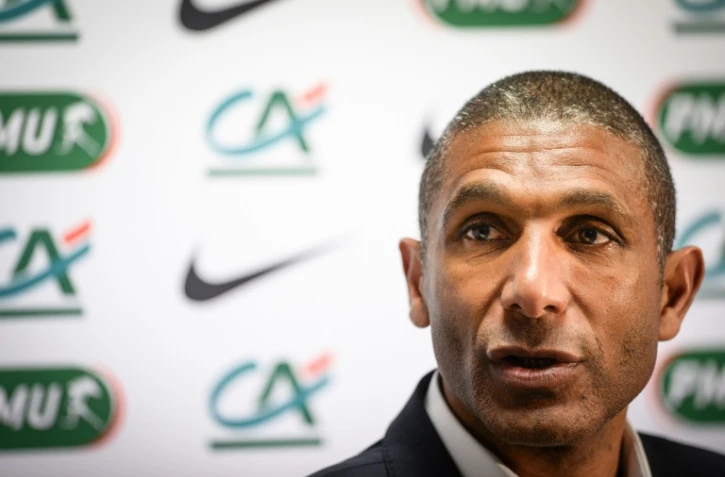 Le nouvel entraîneur de Marseille Franck Passi en conférence de presse après la demi-finale de la Coupe de France face à Sochaux au stade Auguste Bonal, le 20 avril 2016