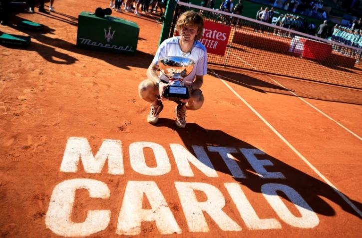 Le Russe Andrey Rublev après sa victoire en finale du Masters 1000 de Monte-Carlo, le 16 avril 2023 à Monaco