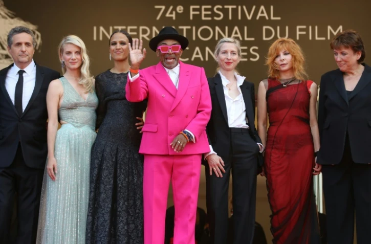 Le président du jury du Festival de Cannes, Spike Lee, accompagné de membres du jury, à l'ouverture du festival le 6 juillet 2021