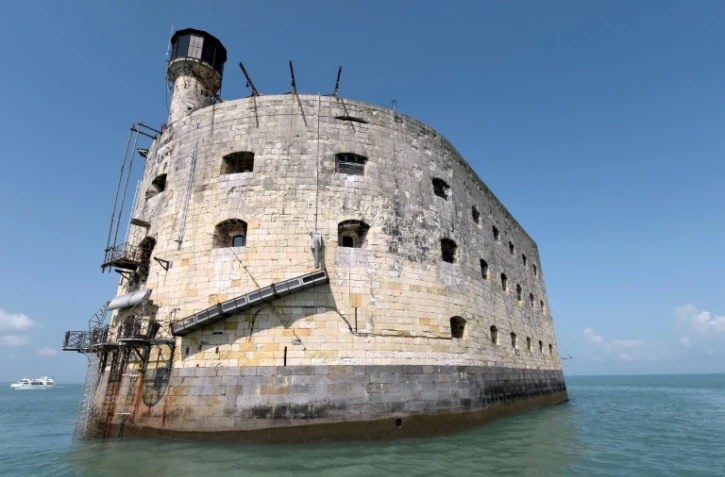 Le Fort Boyard, symbole touristique de la Charente-Maritime, le 3 mai 2017