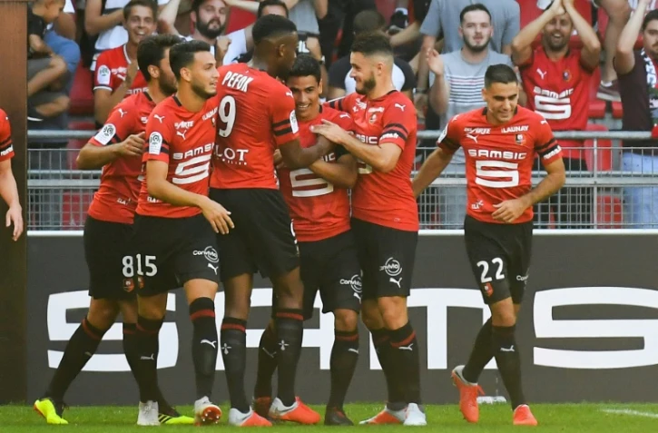 Benjamin André (c) est congratulé par les joueurs rennais après son but, lors de la réception de Bordeaux, le 2 septembre 2018 au Roazhon Park