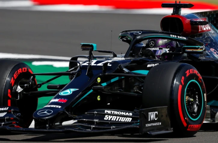 Lewis Hamilton (Mercedes) lors des qualifications du GP de Grande-Bretagne sur le circuit de Silverstone, le 1er août 2020