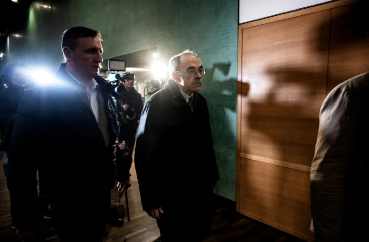 Le cardinal Philippe Barbarin, arrive au tribunal à Lyon, le 10 janvier 2019