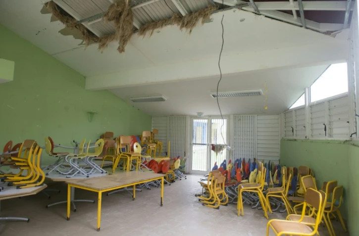 Dégâts causés en septembre 2017 par le passage de l'ouragan Irma dans une école à Marigot, sur l'île de Saint-Martin