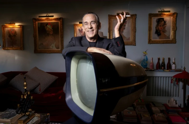 L'animateur et producteur Thierry Ardisson lors d'une séance photo à son domicile le 29 août 2016, à Paris