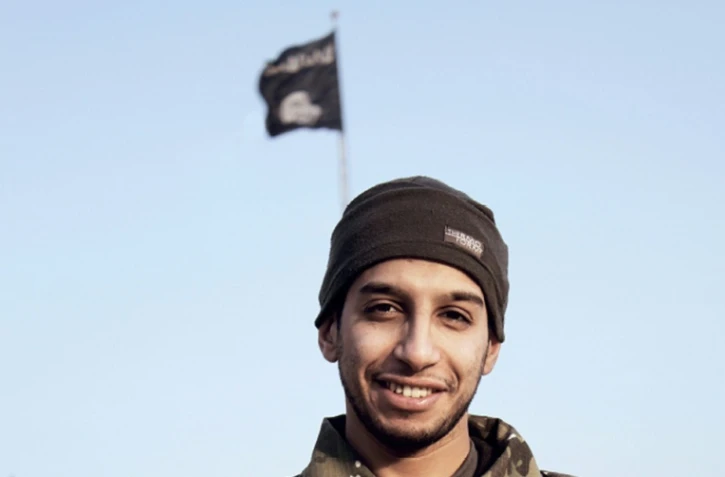 Photo d'Abdelhamid Abaaoud non datée extraite le 16 novembre 2015 du numéro de février 2015 du magazine du groupe Etat islamique EI Dabiq