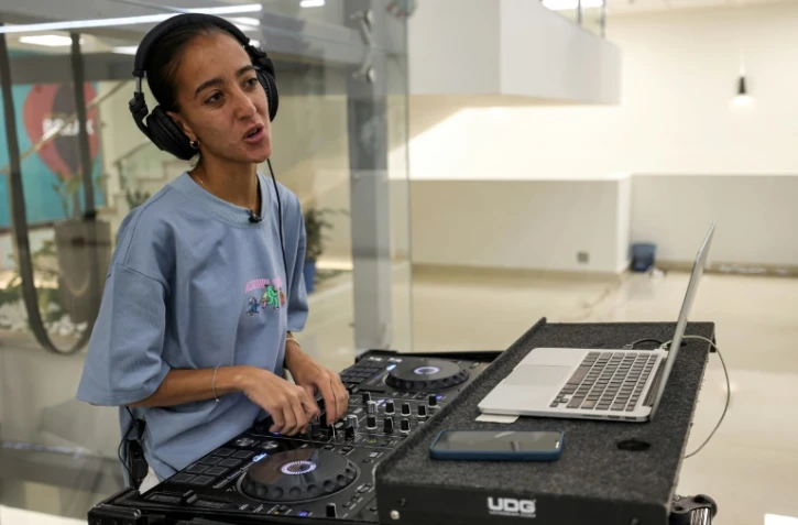 Leen Naïf, DJ saoudienne de 26 ans, à Jeddah, le 26 mai 2022