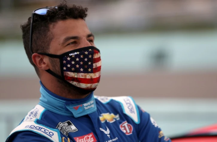 Bubba Wallace, le pilote NASCAR  #43 sur la grille de départ du speedway de Homestead-Miami le 14 juin 2020, à Homestead en  Floride.