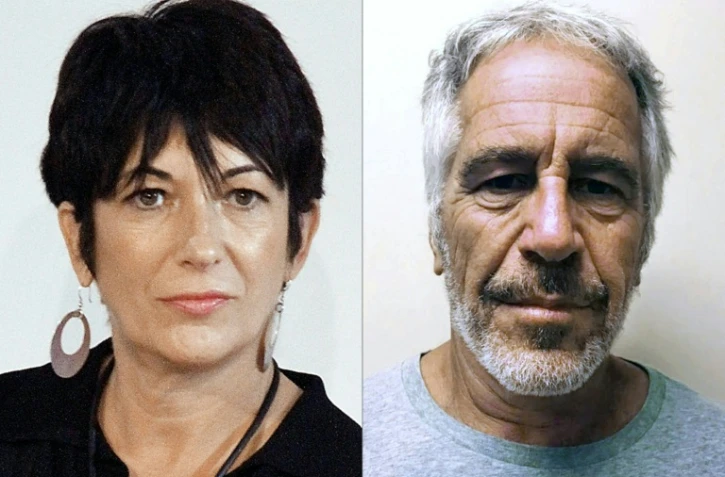 Montage de deux photos réalisé le 2 juillet 2020:  Ghislaine Maxwell, le 20 septembre 2013 à New York, et  Jeffrey Epstein, transmise le 11 juillet 2019 par le registre des délinquants sexuels de l'Etat de New York