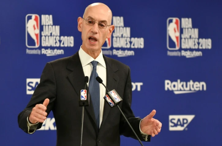 Le patron de la NBA Adam Silver lors d'un point-presse à Tokyo avant le match de présaison entre Toronto et Houston à Saitama, le 8 octobre 2019
