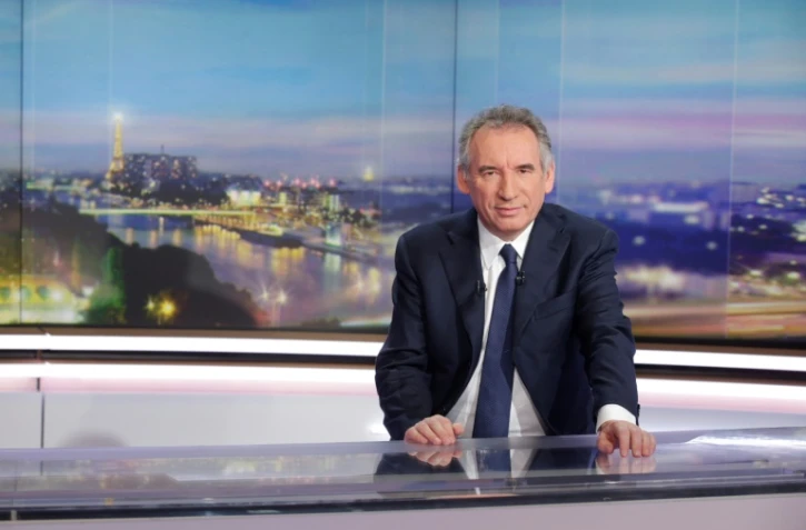 François Bayrou lors du journal de 20 heures de TF1, le 31 janvier 2017 à Boulogne-Billancourt