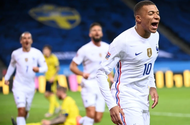 L'attaquant des Bleus Kylian Mbappé après son but face à la Suède, le 5 septembre 2020 à Solna en Ligue des nations