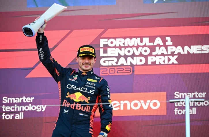Le Néerlandais Max Verstappen vainqueur du Grand-Prix du Japon sur le circuit Suzuka permet à Red Bull d'obtenir son second titre constructeur de rang le 24 septembre 2023 au Japon