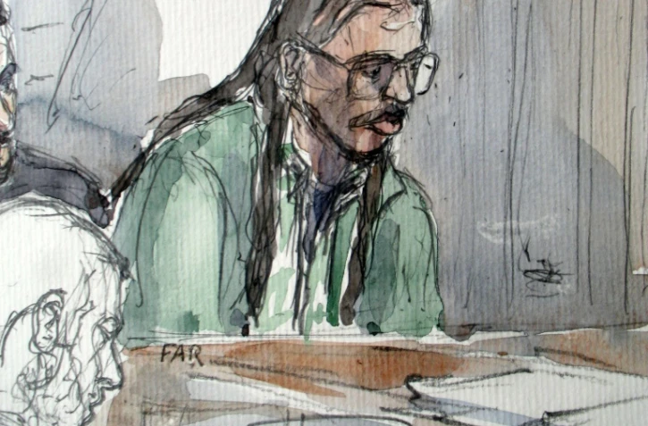 Croquis d'audience, réalisé en  2008 à Paris, de Farid Benyettou qui comparaissait alors dans le procès de la filière irakienne du XIXe arrondissement soupçonnée d'avoir recruté et envoyé des jihadistes vers l'Irak