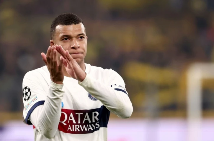 L'attaquant du PSG Kylian Mbappé à l'issue du match face au Borussia Dortmund en Ligue des champions, le 13 décembre 2023 à Dortmund