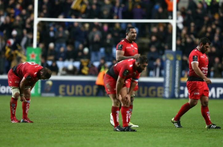 Les joueurs de Toulon, abattus, après leur déroute devant les Wasps à Coventry, le 22 novembre 2015