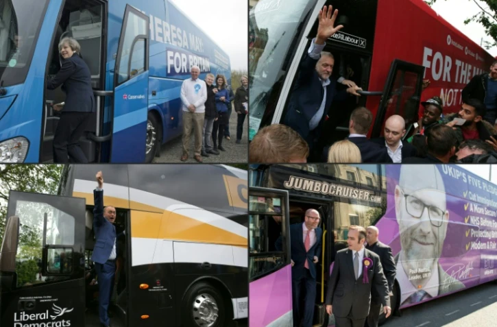 La Première ministre Theresa May, le leader du Parti travailliste Jeremy Corbyn, le leader de Ukip Paul Nuttall et le candidat Peter Oakley, dans leurs bus respectifs lors de la campagne pour les législatives en Grande-Bretagne