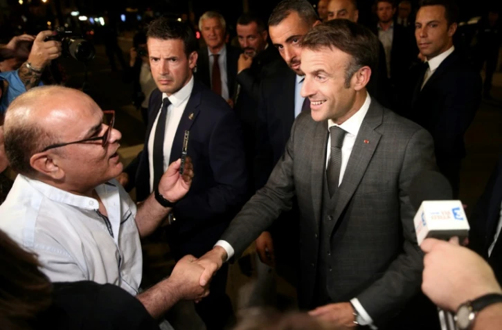 Emmanuel Macron rencontre des habitants d'Ajaccio en Corse, le 27 septembre 2023