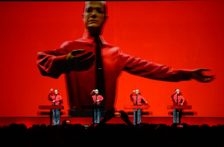 Kraftwerk sur scène à la Neue Nationalgaleriede Berlin le 6 janvier 2015