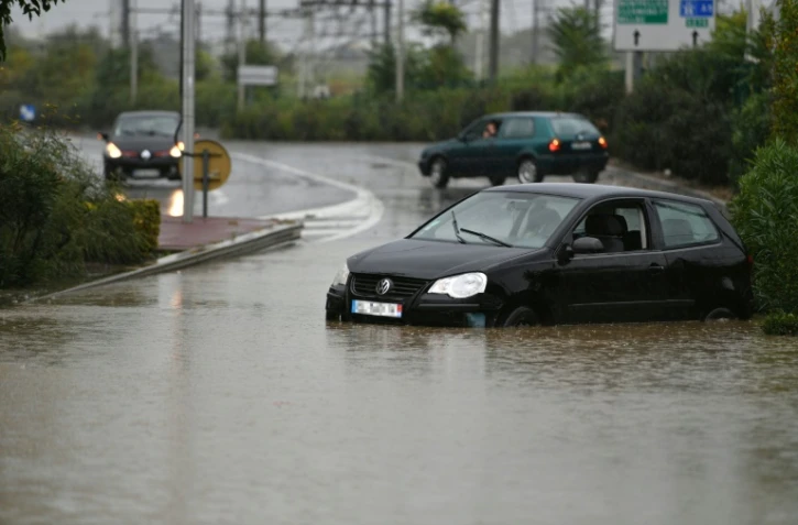 Route inondée près de Béziers, le 23 octobre 2019