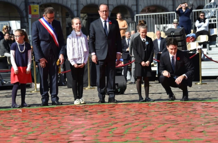 Le président François Hollande et le Premier ministre canadien Justin Trudeau le 9 avril 2017 à Arras