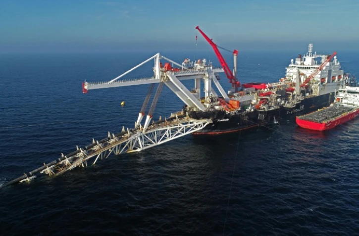 Le navire de pose de pipeline "Audacia" de l'entreprise suisse Allseas, le 15 novembre 2019 au large des côtes de l'île de Ruegen, en mer Baltique