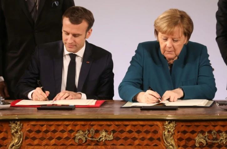 Emmanuel Macron et Angela Merkel signent un nouveau traité de coopération franco-allemande, le 22 janvier 2019 à Aix-la-Chapelle en Allemagne