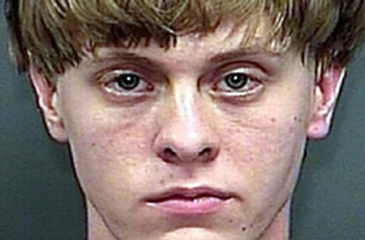 Photo de Dylann Roof fournie par les services du shériff de Charleston, le 19 juin 2015.
