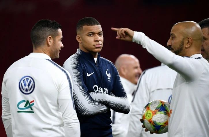L'international français Kylian Mbappe avant le match de qualification pour l'Euro-2020 contre l'Albanie le 16 novembre 2019 à Tirana