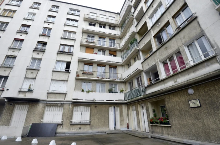 Photo prise le 13 septembre 2013 d'un HLM à Neuilly-sur-Seine près de Paris