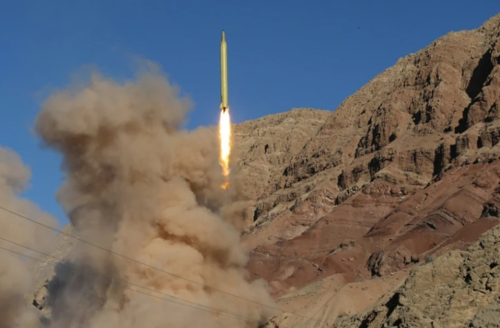 Lancement de missiles balistiques Qadr, dans la région nord de l'Iran le 9 mars 2016