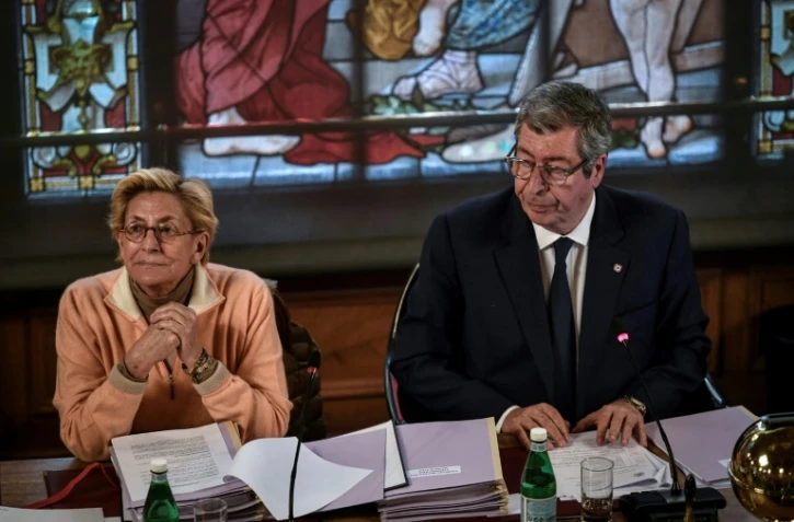 Patrick et Isabelle Balkany, lors du conseil municipal de Levallois-Perret, le 15 avril 2019